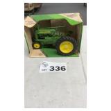 1934 JOHN DEERE MODEL A TRACTOR, 1/16 SCALE