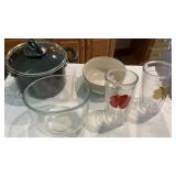 GLASS MIXING BOWL, PAN, PLASTIC GLASSES