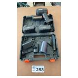 MBNGI VACUUM W 2 BATTERIESAND CHARGER