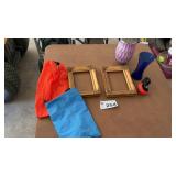 VASES, FRAMES
