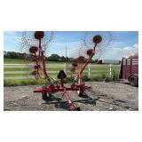GEHL 420 HAY RAKE, 10 WHEEL,