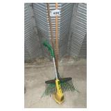 LEAF RAKES, TRIMMER