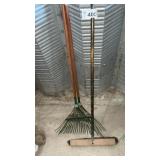BROOM, LEAF RAKES