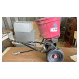 EARTH WAY SPREDDER/SEEDER