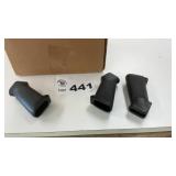 PLASTIC GUN GRIPS, M-16