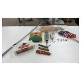DOG TRAINING KIT, POCKET KNIVES (rusty), HANGING