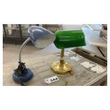 2 DESK LAMPS
