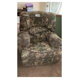 CAMO RECLINER