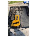 DEWALT RECIPROCATING SAW WITH BLADES WORKS