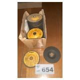 BOX OF DEWALT 4 INCH GRINDING WHEELS