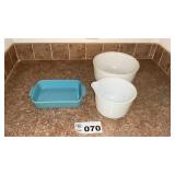 GENERAL MILLS MIXING BOWLS, CASSEROLE DISH