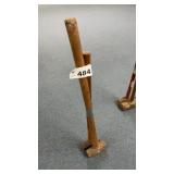 2 SLEDGEHAMMERS