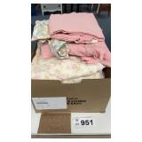 BOX SHEETS AND PILLOW CASES