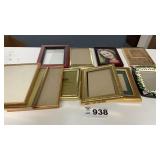 PICTURE FRAMES
