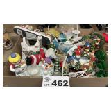 BOX FULL CHRISTMAS ITEMS