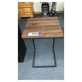 END TABLE, 16 x 16, 26 TALL