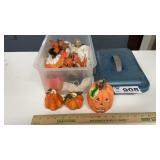 HALLOWEEN DECOR IN LIDDED TOTE