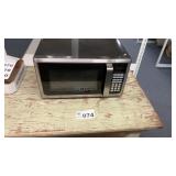 MICROWAVE OVEN