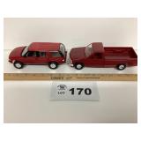 PLASTIC SUV AND TRUCK