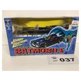 1:24 SCALE JOHNNY LIGHTNING BATMOBILE