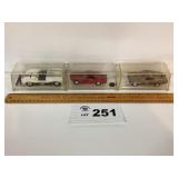DIES CAST CARS IN CASES