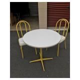 Ice Cream Parlor Table and Chairs