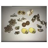 Lor of Earrings