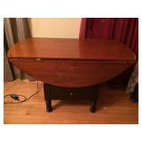 Dropleaf Round Kitchen Table