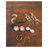 Lot of Earrings