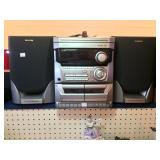 Aiwa Compact Stereo System