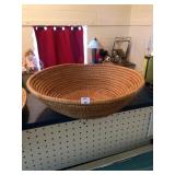 Large Woven Baasket / Bowl