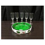 Have a smoke and a dirnk!