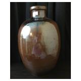 Large jug by Cliff Lee