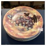 Plates with Different Grape Varieties