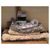 Unused Bathroom Towels and Shower Rings