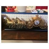 united Clock Horse Drawn with Carriage