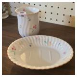 Bathroom Set with Flowers