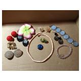 Mixed Jewelry Lot