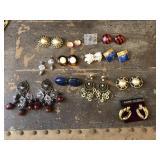Lot of Earrings