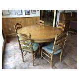 Antique Oak Pedestal Table and 5 Chairs