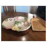 Old Scoop and Divided Plate