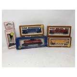 HO Scale Cars