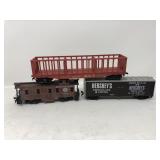 Three HO Rail Cars