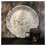 Shaker and Enamelware Pie Pan