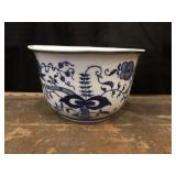 Wall Mounted Porcelain Planter