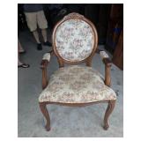 Pretty Arm  Chair