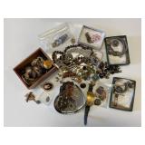 Costume Jewelry - Lot 1