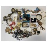 Costume Jewelry - Lot 3