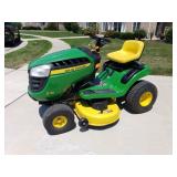 John Deere E110 Lawn Tractor