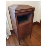 Silvertone Phonograph